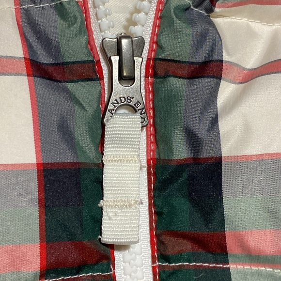 Plaid, women’s, super cute puffer vest, size small. New, but no tags. - Picture 3 of 5